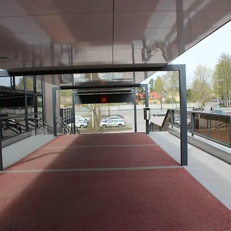 Tikkurila מלון 2*