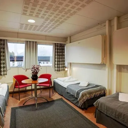 Tikkurila Hotel 2*