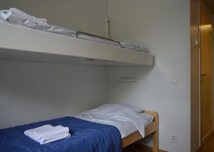 Tikkurila Отель 2*