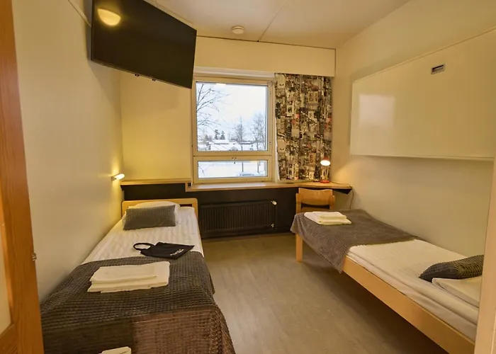 מלון Tikkurila 2*