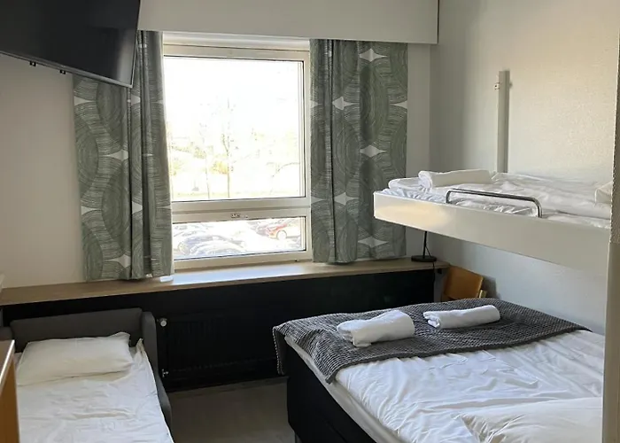 מלון Tikkurila 2*