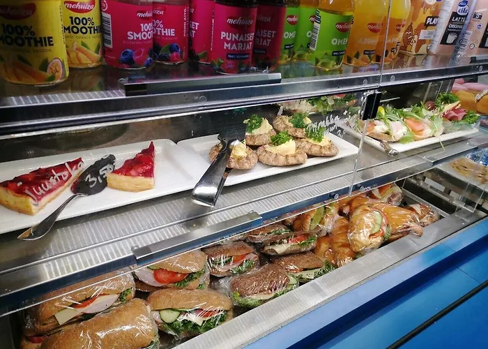 Tikkurila Отель 2*